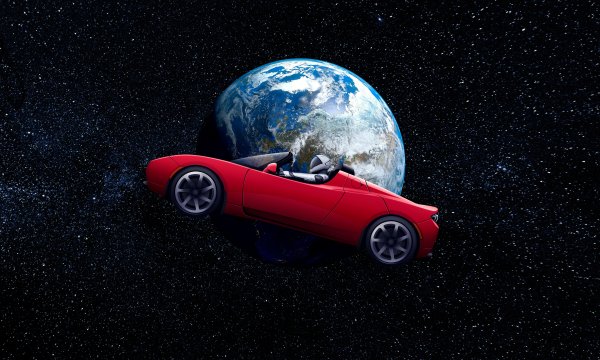 Tesla Roadster Илона маска