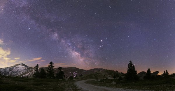 Млечный путь над Россией