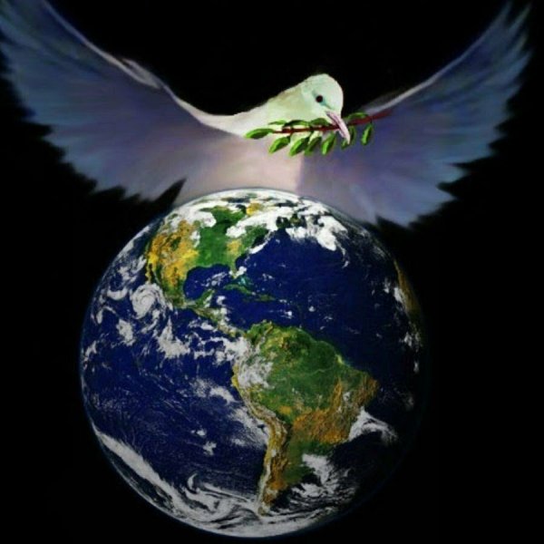 "И на земли мир…"