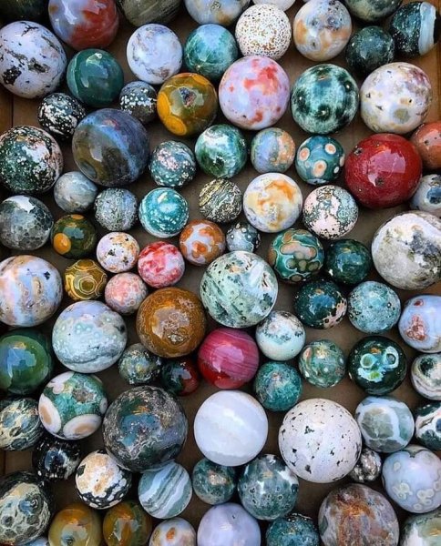 Планета из драгоценных камней