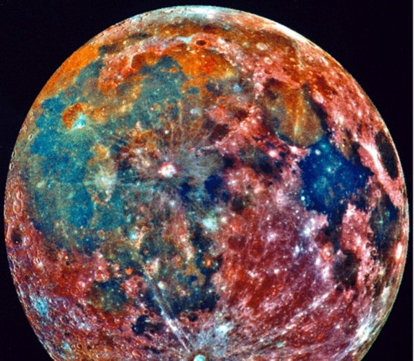 Цветные снимки Луны