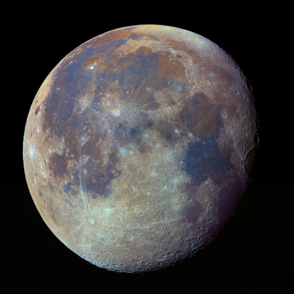 Цветная Луна