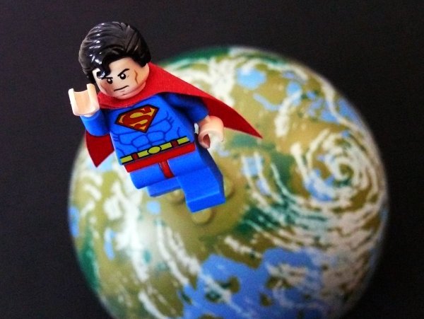 Планета земля из лего