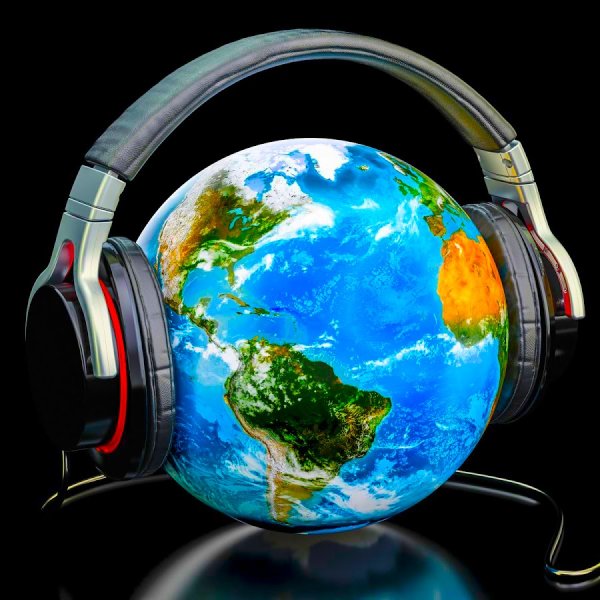 Планета в наушниках