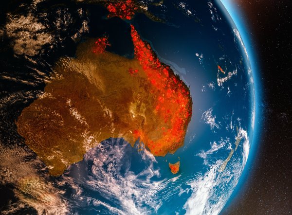 Пожары в Австралии со спутника