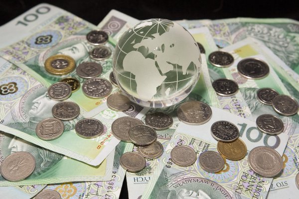 Разные деньги