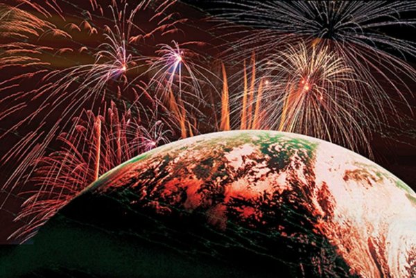 Салют из космоса