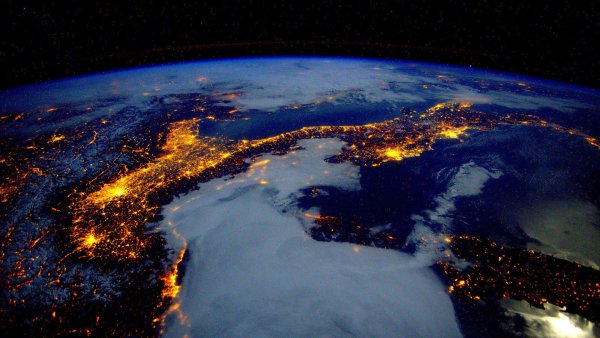 Вид земли из космоса