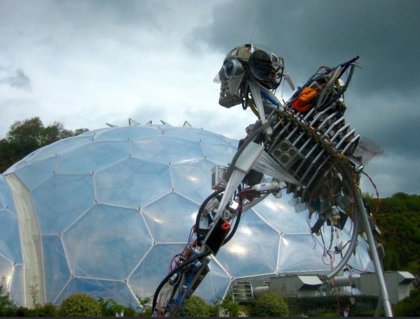 Giant Robot BGS