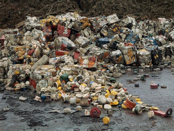 Мусор на земле