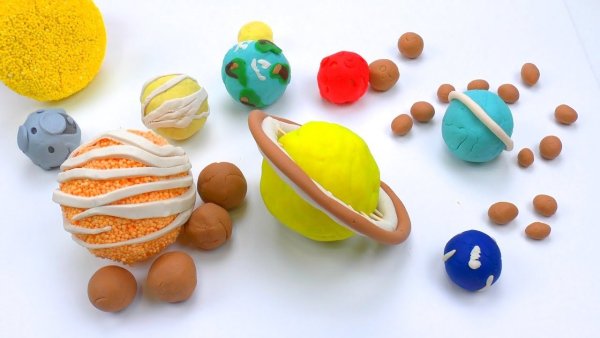 Планеты из пластилина