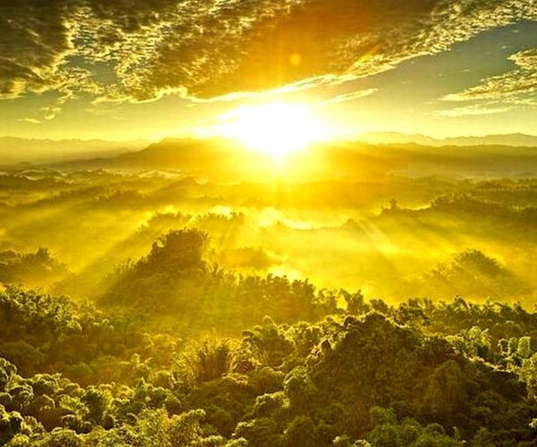 Солнечный рассвет