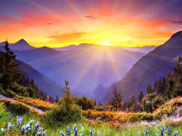 Рассвет в горах