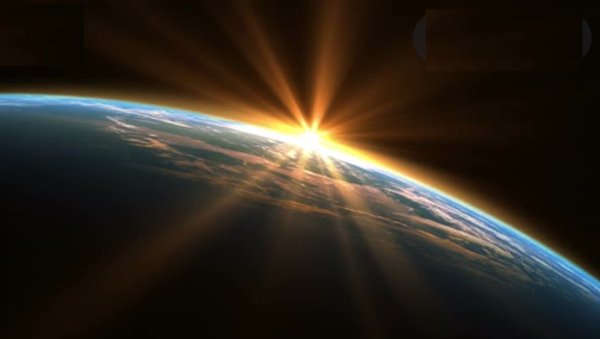 Солнце над планетой