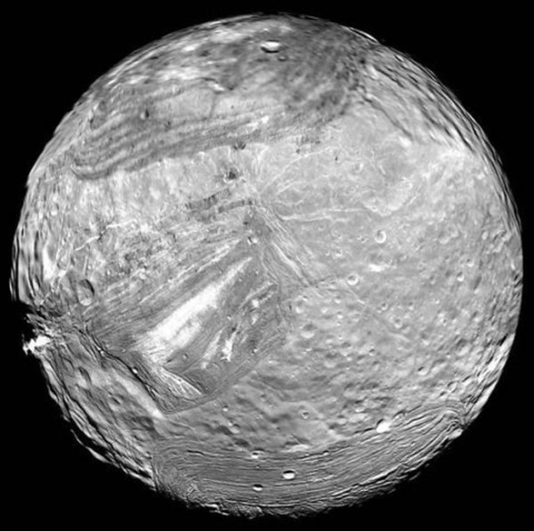 Миранда Спутник урана