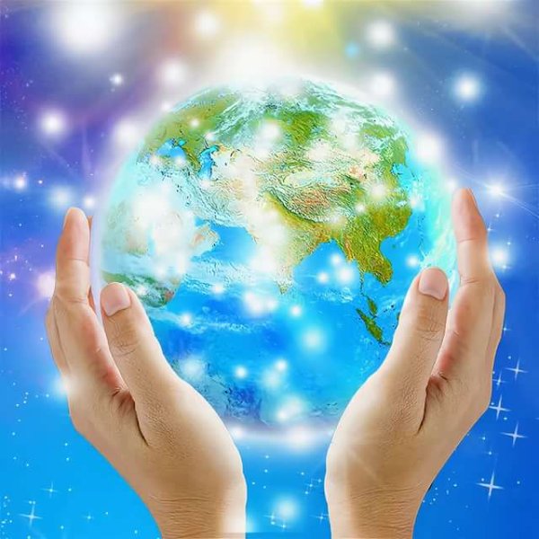 Планета в руках детей