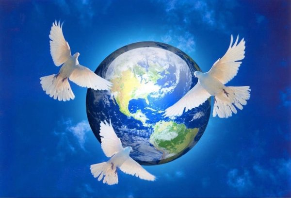 "И на земли мир…"