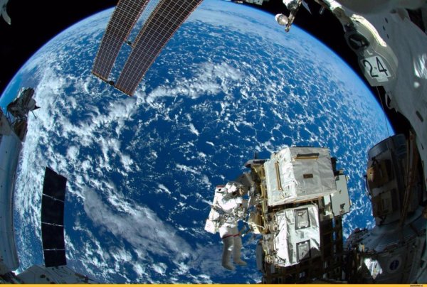 Вид земли из космического корабля