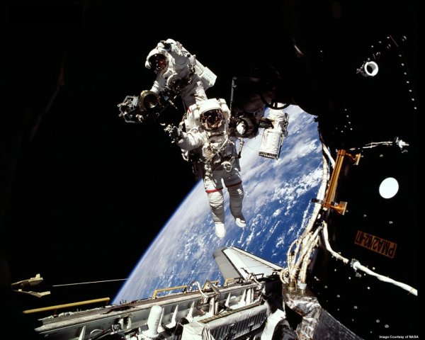 Снимки Космонавтов из космоса