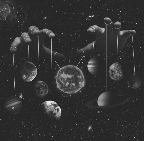 Космос черно белый