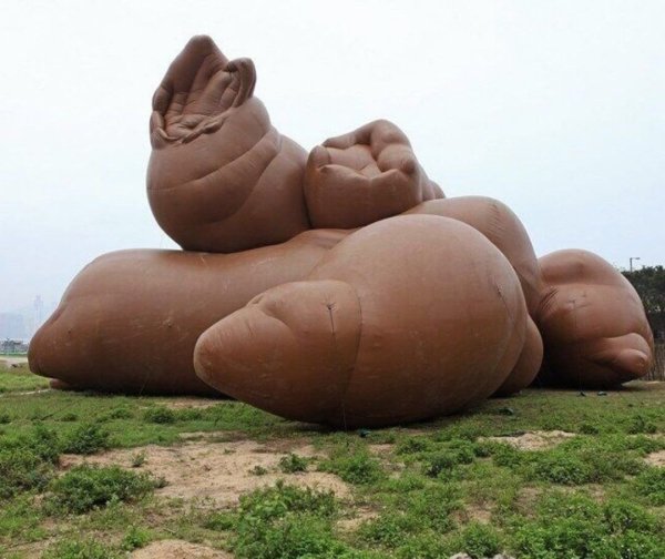Самая большая какашка в мире