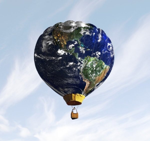 Воздушный шар на земле