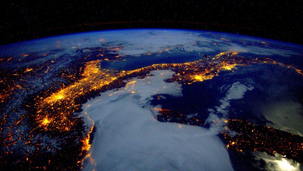 Вид земли из космоса