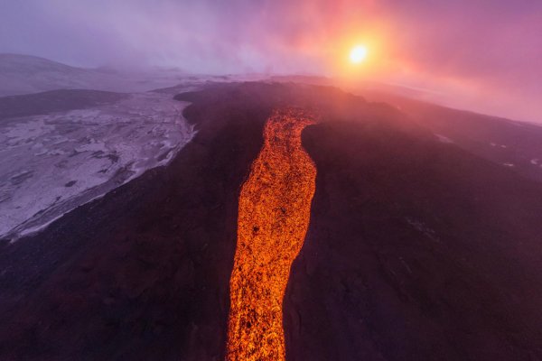 Планета вулкан
