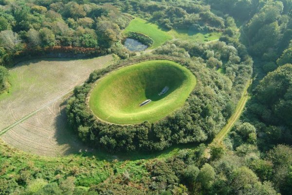 Небесный сад в кратере, Ирландия