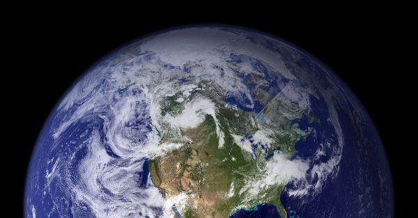 Земля из космоса на белом фоне