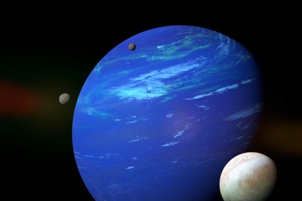 Нептун и Тритон планеты
