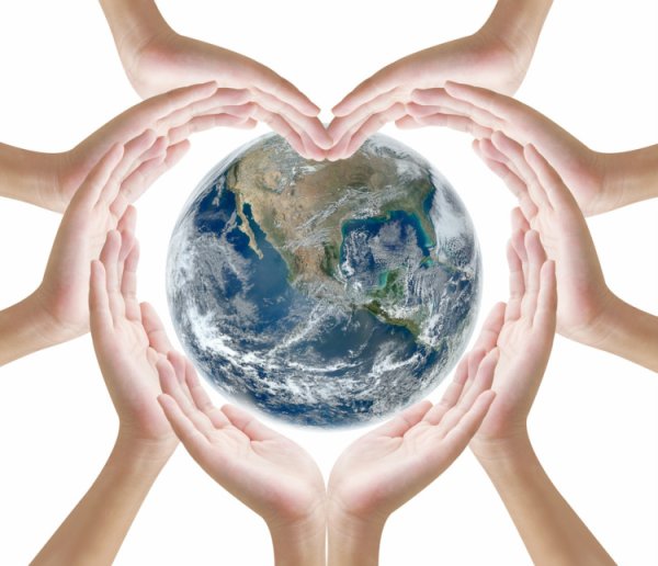 Земля в виде сердца