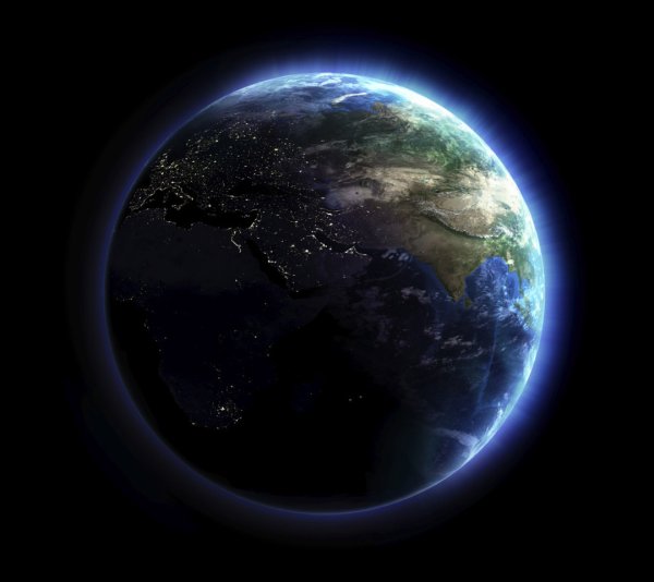 Земля на черном фоне