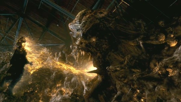 Зеленый фонарь фильм Томас Калмаку