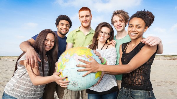 Разные люди