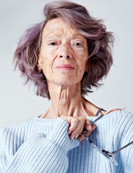 Лицо пожилой женщины