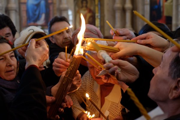 Благодатный огонь на Пасху