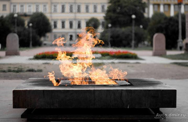 Вечный огонь Ленинград Марсово поле