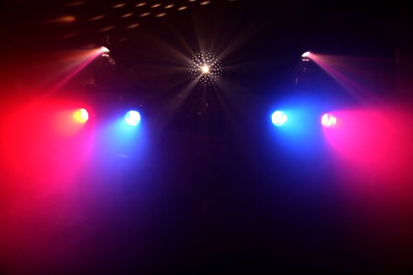 Лучи софитов