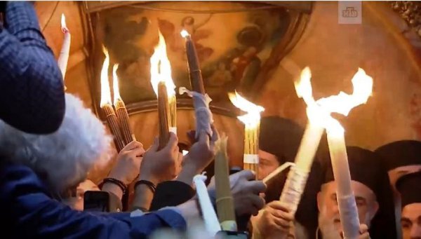 Храм гроба Господня снисхождение огня