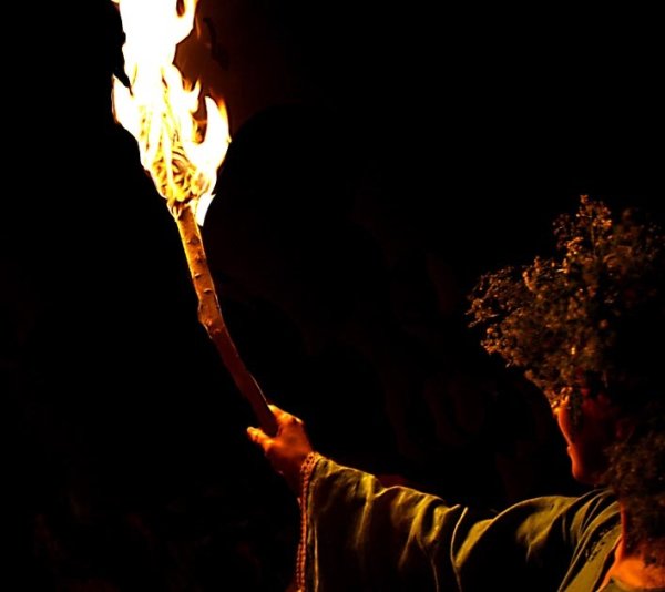 Древний факел