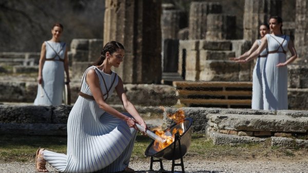 Греция Олимп зажжение огня