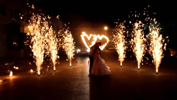 Горящие фонтаны на свадьбу