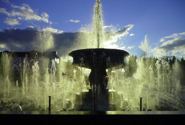 Фонтан в городе Нефтеюганск