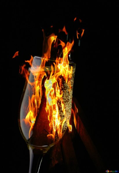 Огонь в бокале