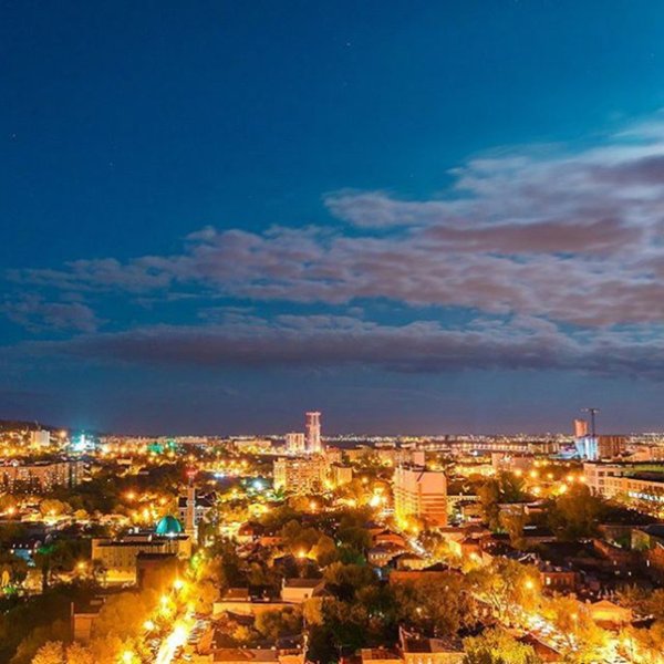 Саратов в Огнях фото