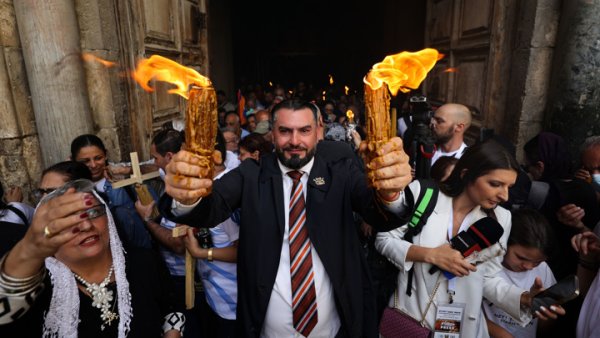 Схождение Благодатного огня в Иерусалиме 1997