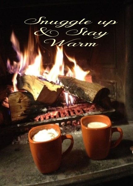 Камин уютный вечер