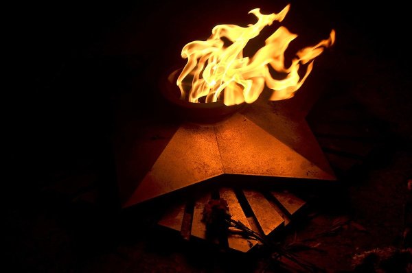 Огонь на 9 мая