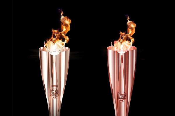 Олимпийский огонь Токио